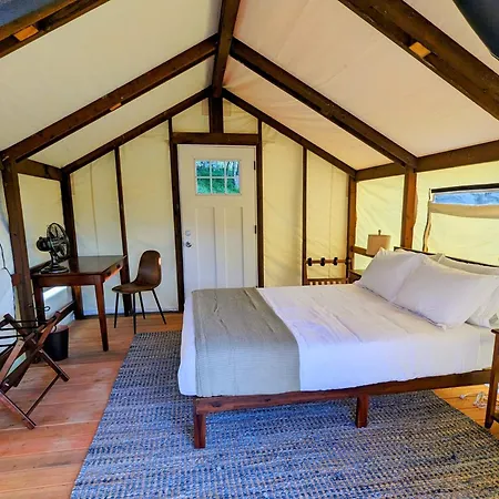 Wildhaven Yosemite Glamping Hotel Mariposa Exterior photo