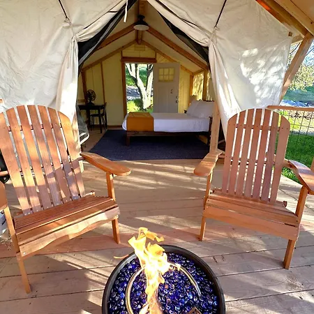 Wildhaven Yosemite Glamping Hotel Mariposa Exterior photo