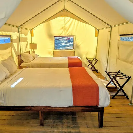 Wildhaven Yosemite Glamping Hotel Mariposa Exterior photo
