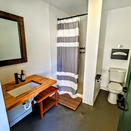 Wildhaven Yosemite Glamping Hotel Mariposa Exterior photo