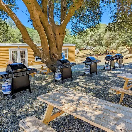 Wildhaven Yosemite Glamping Hotel Mariposa Exterior photo